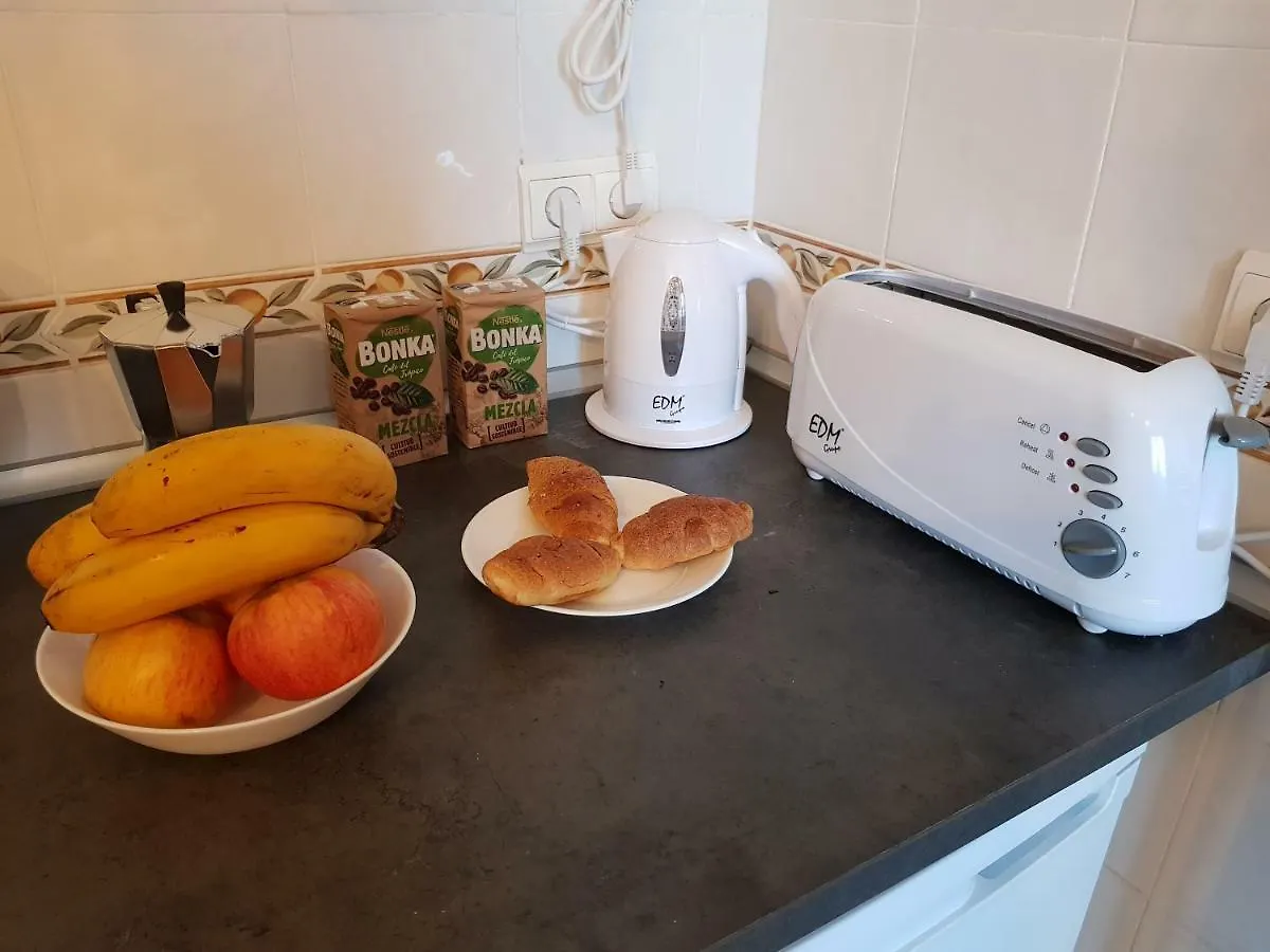 **** Genuar Apartments Malaga Center 0*,  İspanya